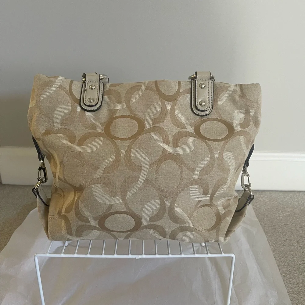 Rossetti Shoulder Bag with Signature Pattern